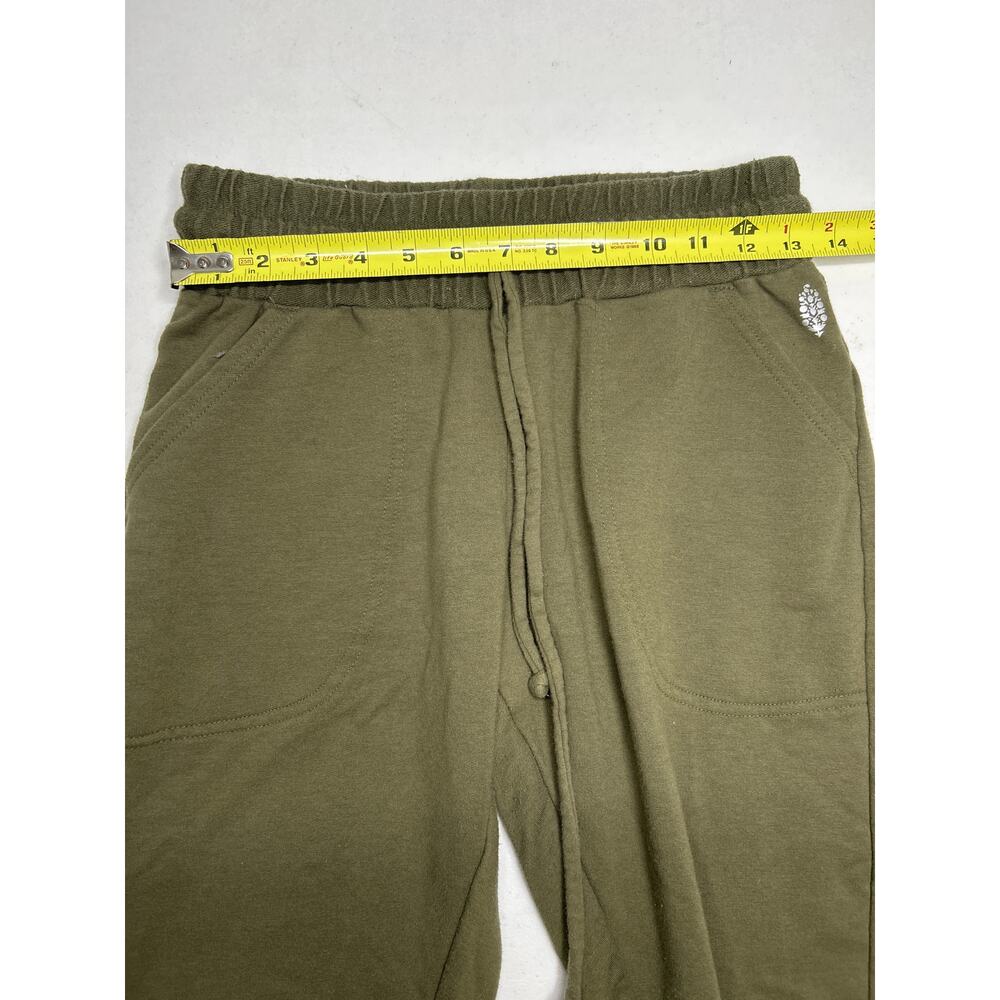Free People Movement X Revolve Sunny Skinny Sweatpant in Everest Olive. Size S - Picture 6 of 7